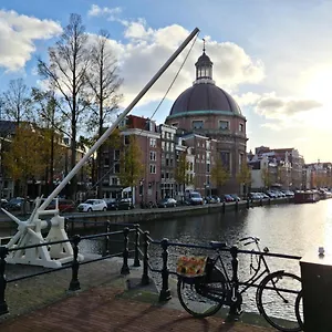 Canal View 2* Amsterdam