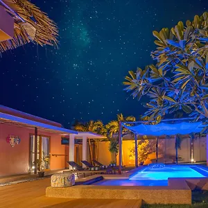 Halamanan Residences Villa
