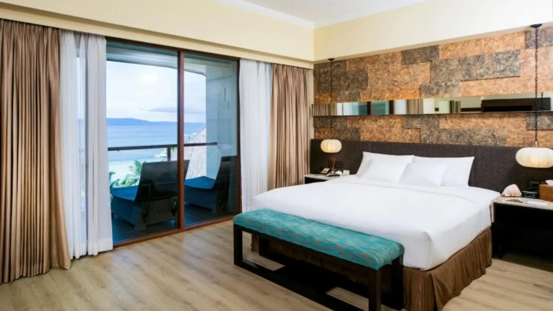 The Bellevue Resort Panglao 5*,